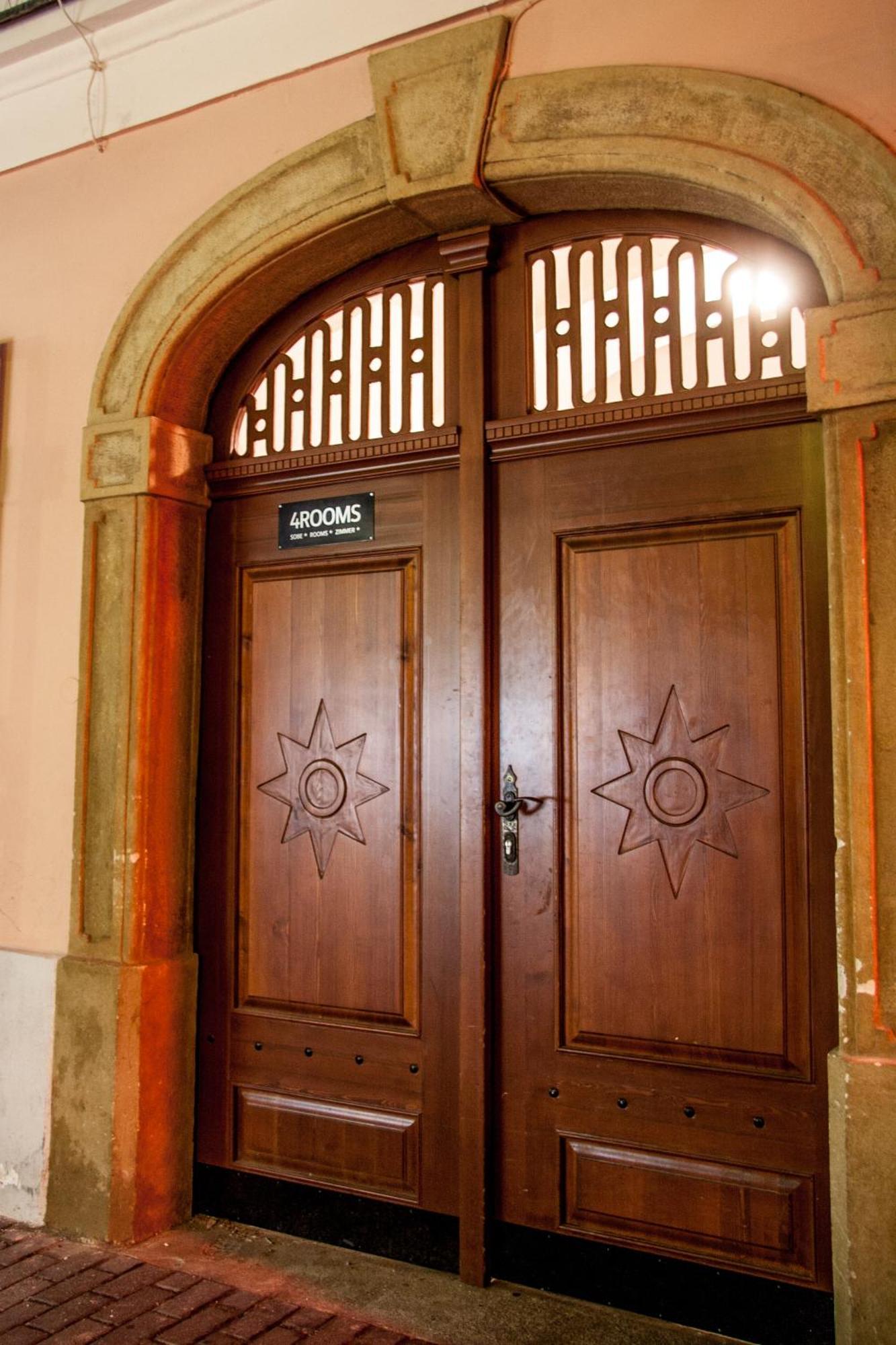 4Rooms Maribor Luaran gambar